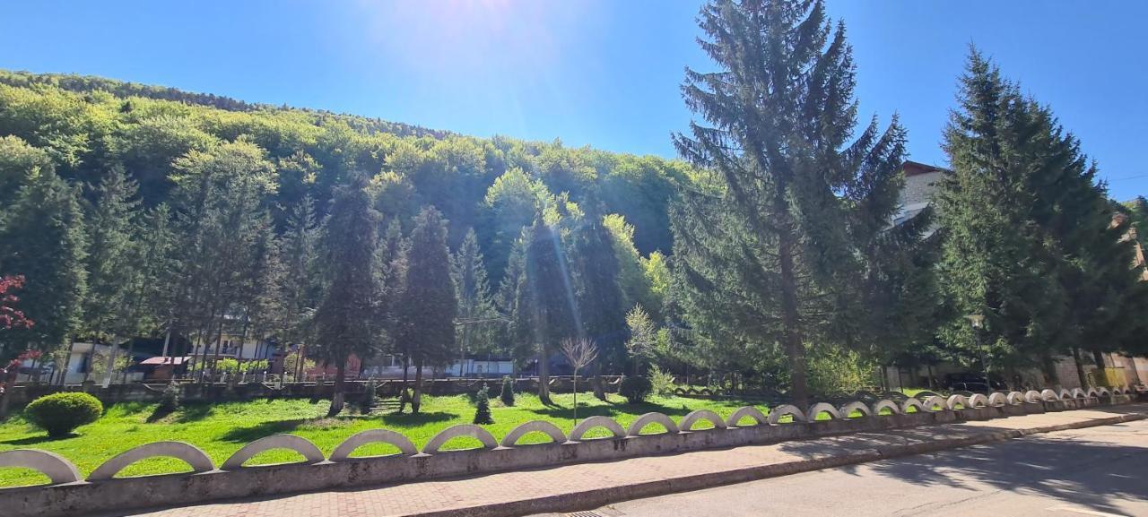 Aky Residence Slănic-Moldova Eksteriør billede